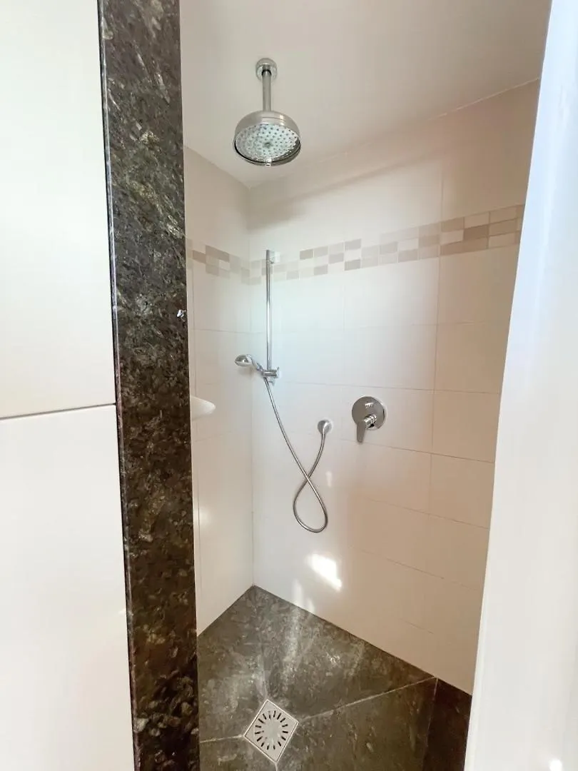Luxury Villa Olivia With Piscina And Sea View Camaiore