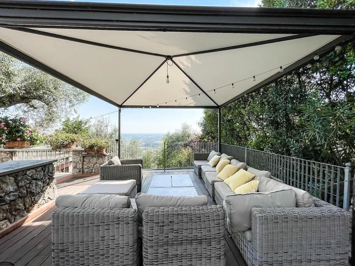 Luxury Villa Olivia With Piscina And Sea View Camaiore