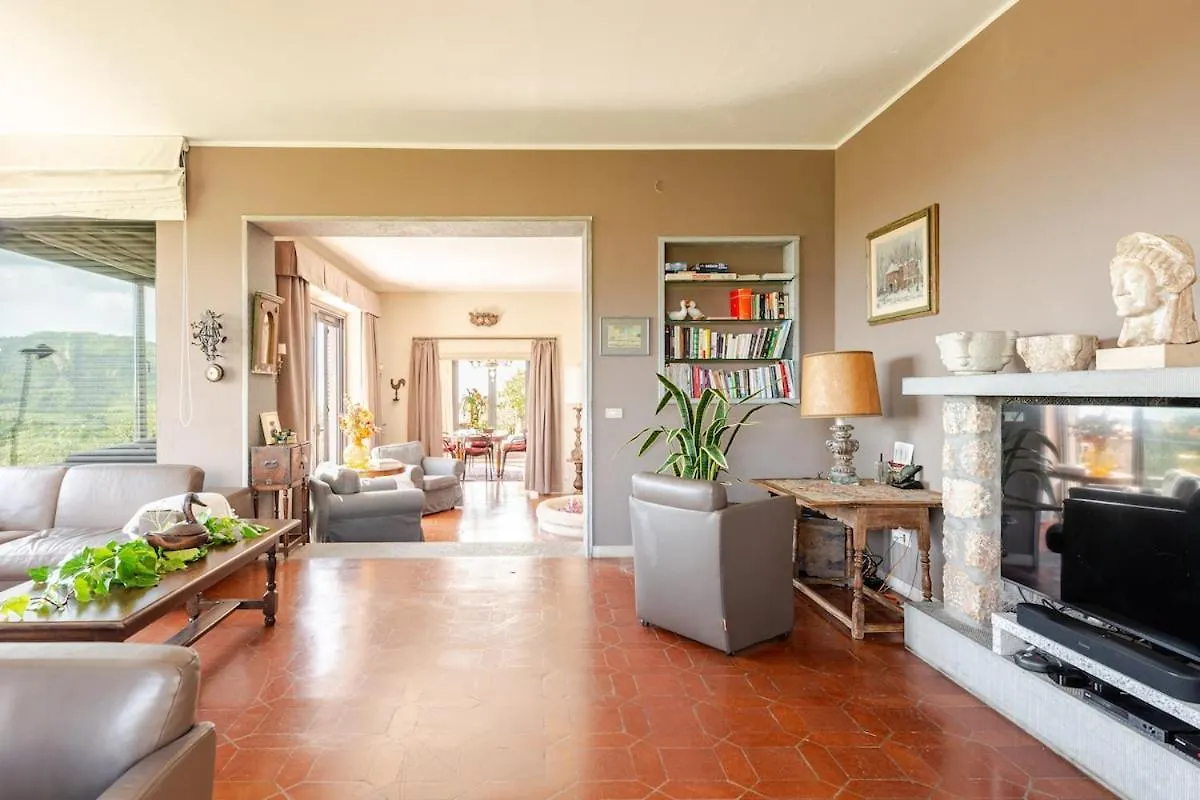 Luxury Villa Olivia With Piscina And Sea View Camaiore