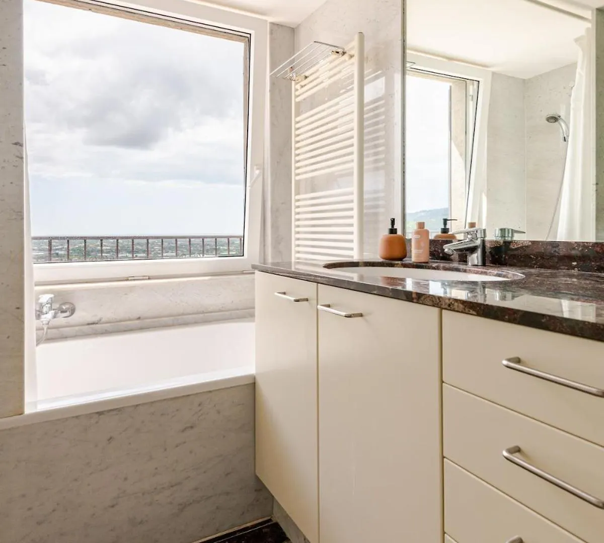 Luxury Villa Olivia With Piscina And Sea View Camaiore 0*,