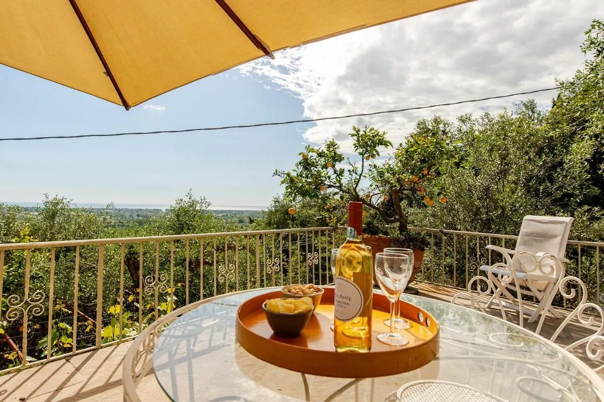 Luxury Villa Olivia With Piscina And Sea View Camaiore