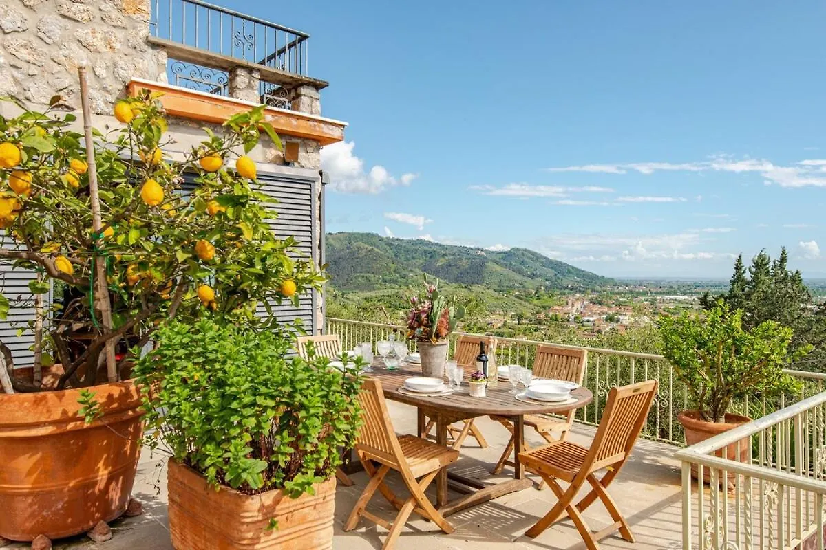 Luxury Villa Olivia With Piscina And Sea View Camaiore 0*,